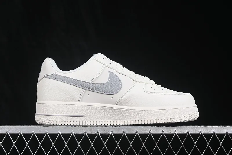 All categories Nk Air Force 1 Air Force series Nk Air Force 1 Low Air Force low-top Nike Air Force 1'07 Low Air Force 1 low-top casual sneakers DN9688-110